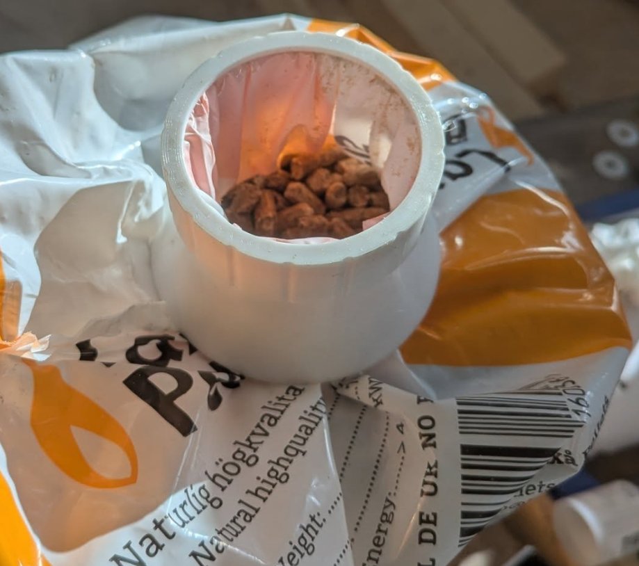 Munstycke för pelletssäck